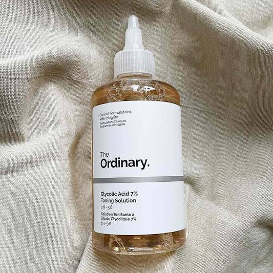 The Ordinary Glycolic Acid 7% Toning Solution – Exfoliating Face Toner for Radiant Skin, Removes Dead Skin Cells, Brightens & Smoothens, 240ml